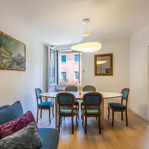 Savoia E Jolanda Apartament Wenecja